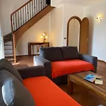 Casa Elena * Crone